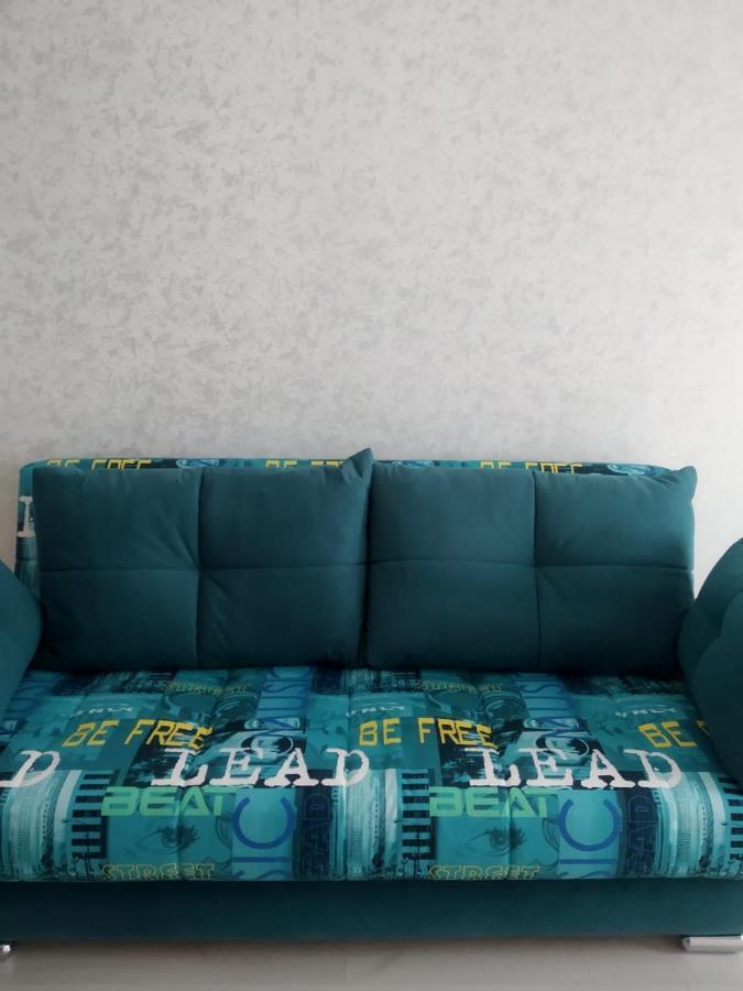 Молодежный Apartment Almaty Bagian luar foto